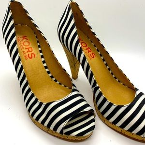 KORS MICHAEL KORS Black / White Stripe, Cork Pumps